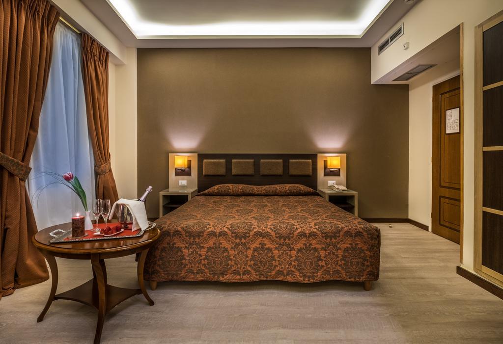 Rex Hotel Nafplio Ngoại thất bức ảnh