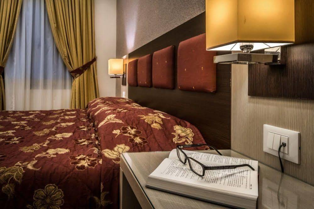 Rex Hotel Nafplio Ngoại thất bức ảnh