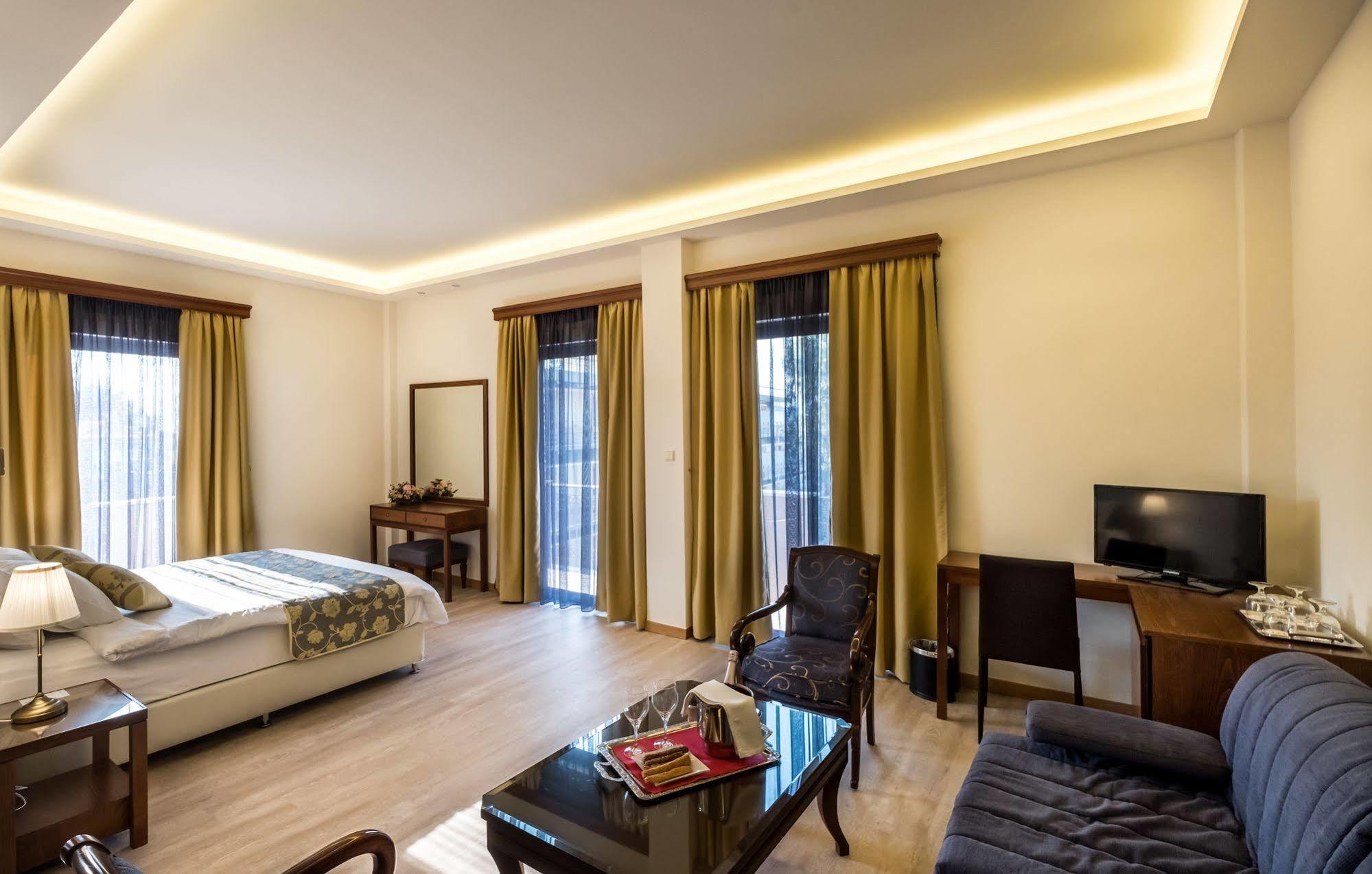 Rex Hotel Nafplio Ngoại thất bức ảnh