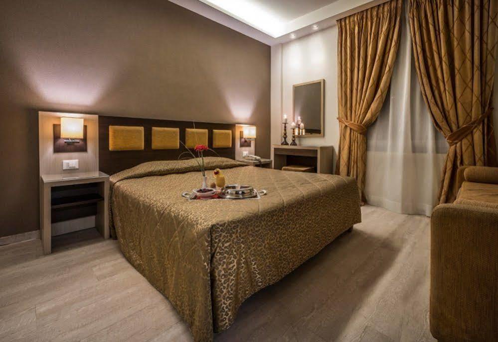 Rex Hotel Nafplio Ngoại thất bức ảnh