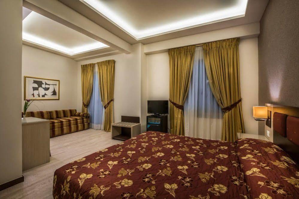 Rex Hotel Nafplio Ngoại thất bức ảnh